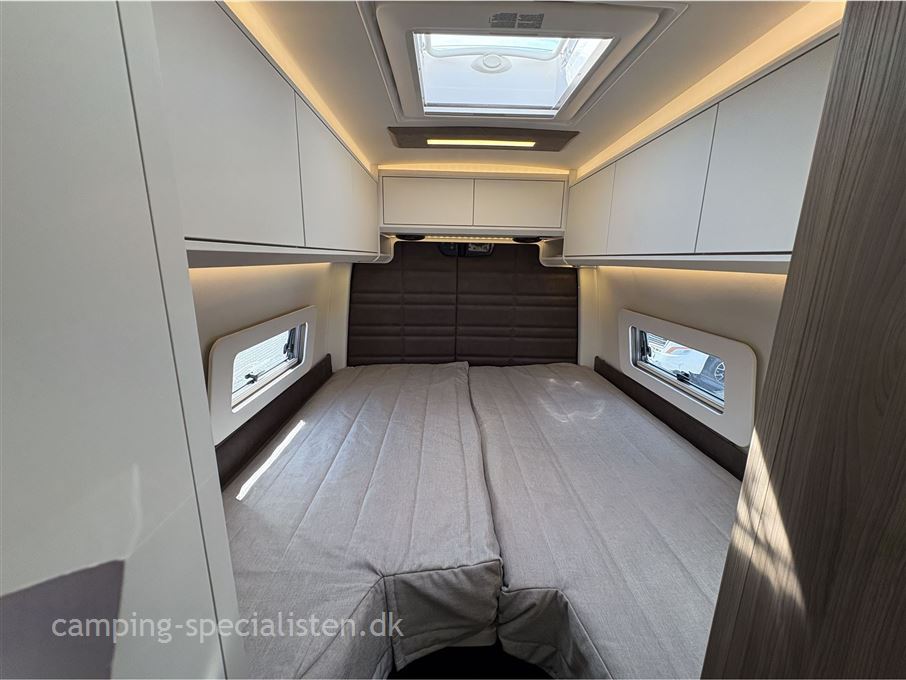 Kabe Van 690 LB Mercedes
